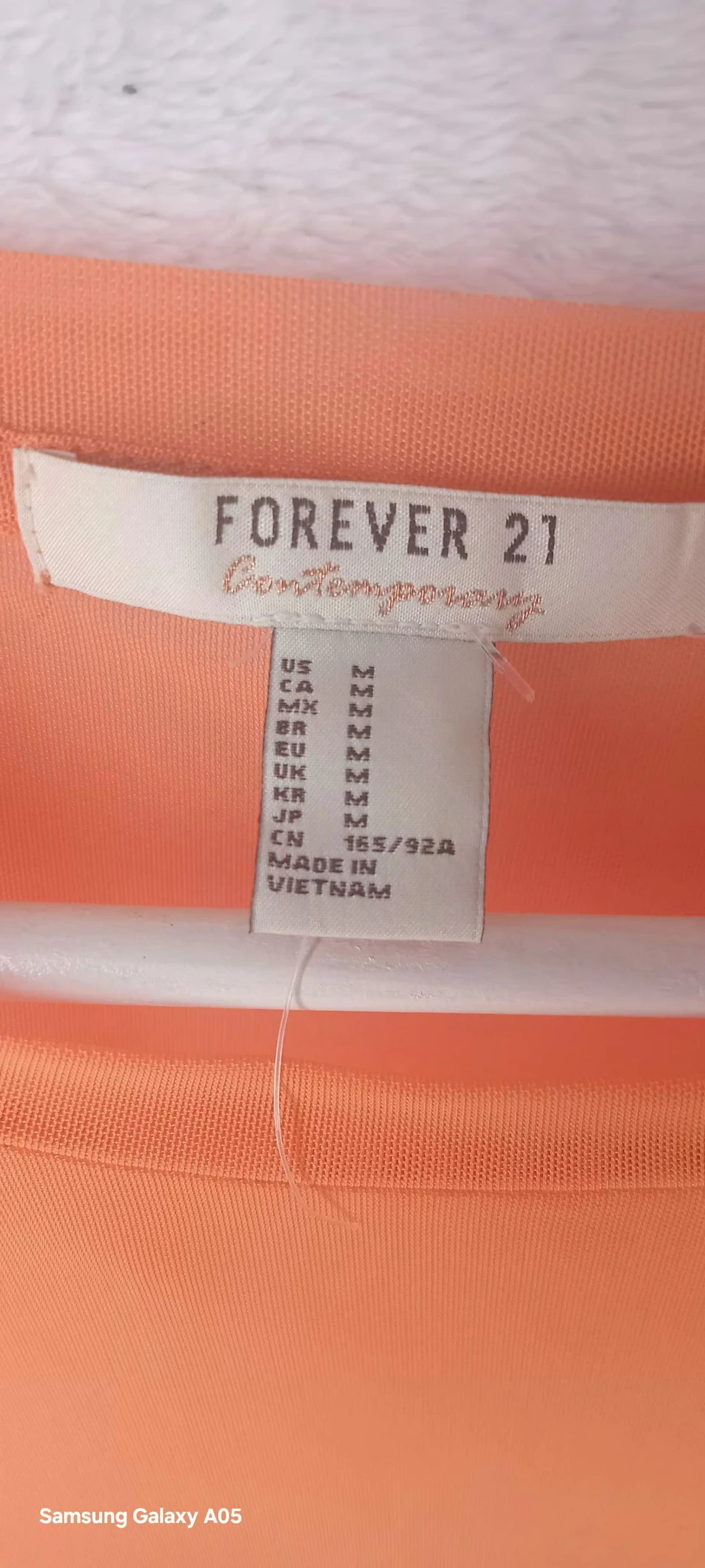 Top Mesh laranja Forever 21-Novo, costura leve & Feito no Vietnã – photo 4